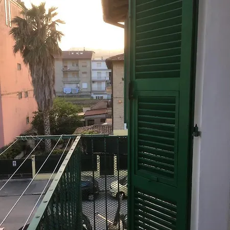 Aurora سان بنيديتّو ديل ترونتو